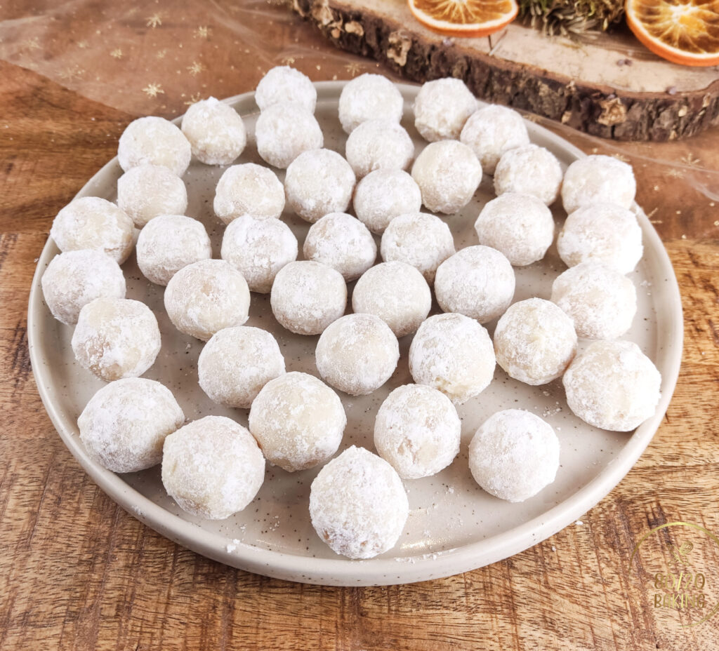 gluten-free lemon cake pops