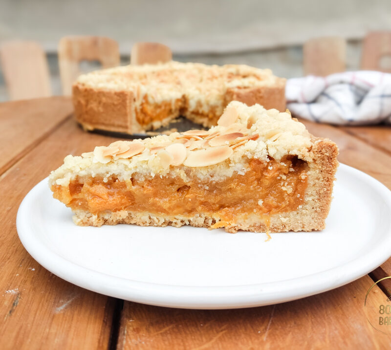 Apricot Crumble Pie