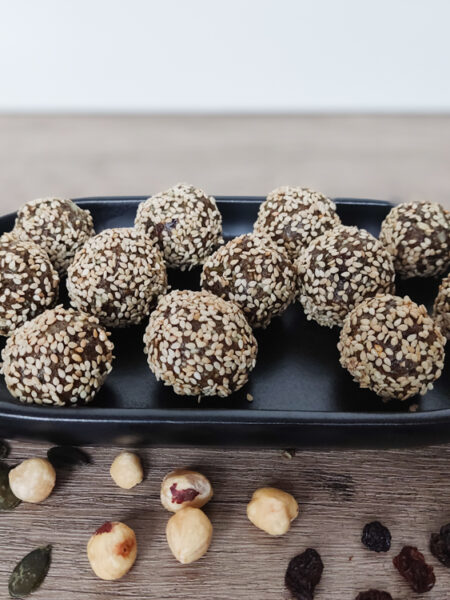 4-Ingredient Power Balls