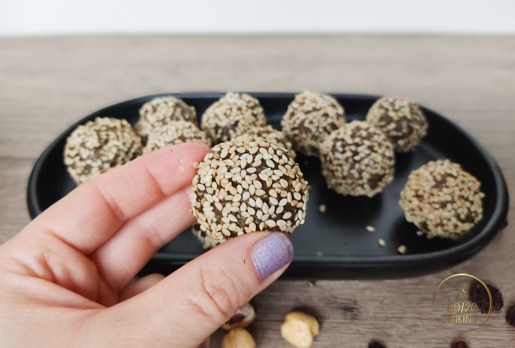 4-Ingredient Power Balls