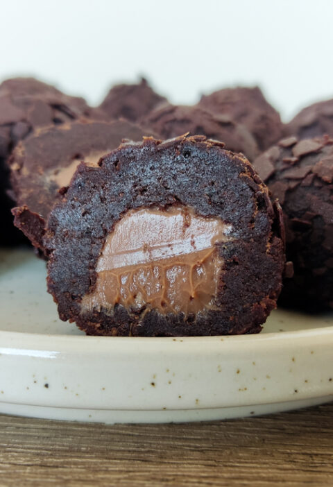Double Chocolate Cake Balls with Milk Chocolate Ganache