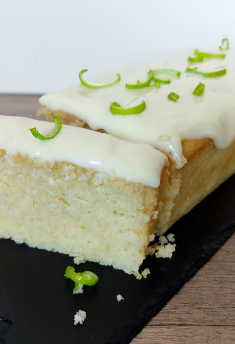 Moist Lemon Loaf Cake with Sweet Lemon Glaze